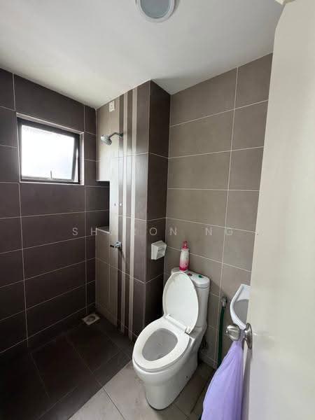 Rumah Berkembar untuk Dijual di Taman Pulai Hijauan (Skudai) - Sharon Ng - Bathroom - PropertyGuru.com.my