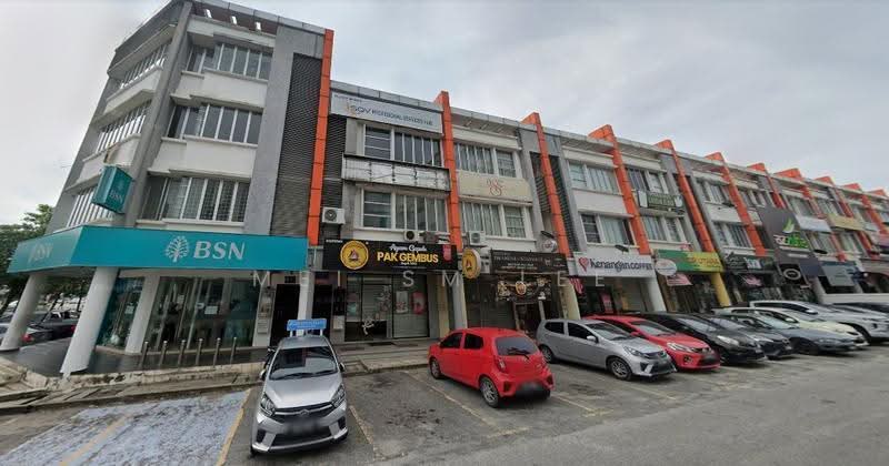 Shop for Rent in Bandar Seri Putra (Bangi) - Mei SM Lee - Bandar Seri Putra, Kajang Exterior - PropertyGuru.com.my