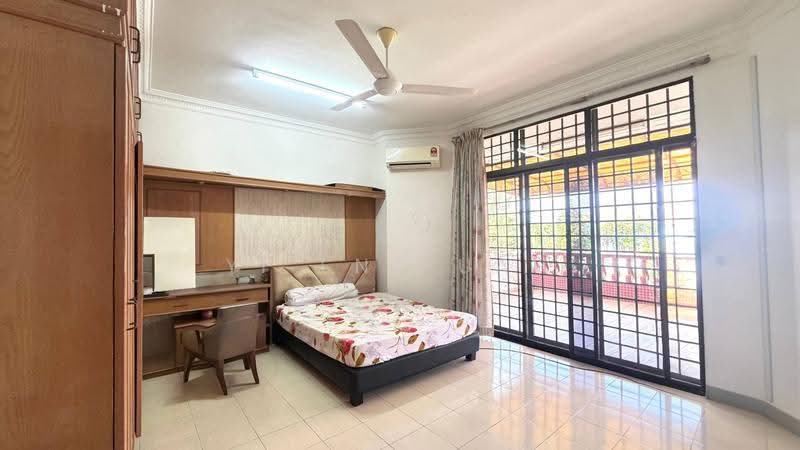 2-storey Terraced House for Sale in Taman Desa Jaya (Johor Bahru) - Yi En Puah - Bedroom - PropertyGuru.com.my