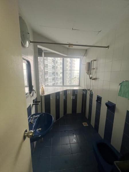 Condominium for Rent at GCB Court - Wei Sheng Liew - Bathroom - PropertyGuru.com.my