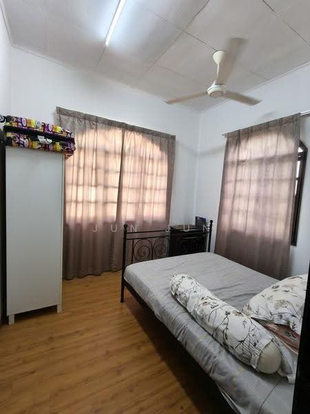 Semi-Detached House for Sale in Cheras (Selangor) - Jun Jun - Bedroom - PropertyGuru.com.my