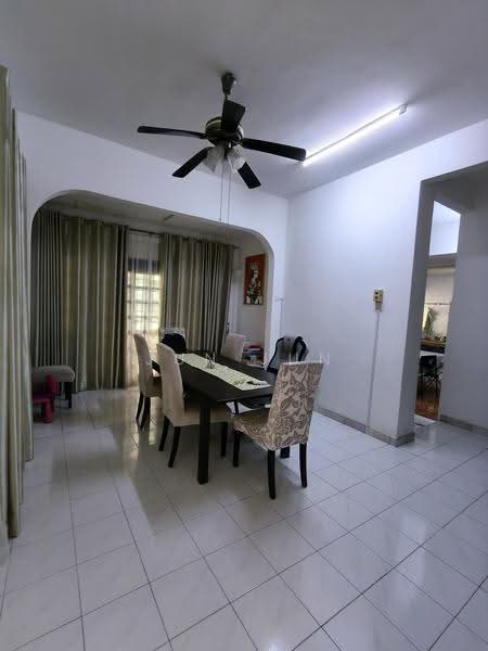 Semi-Detached House for Sale in Cheras (Selangor) - Jun Jun - Dining Room - PropertyGuru.com.my