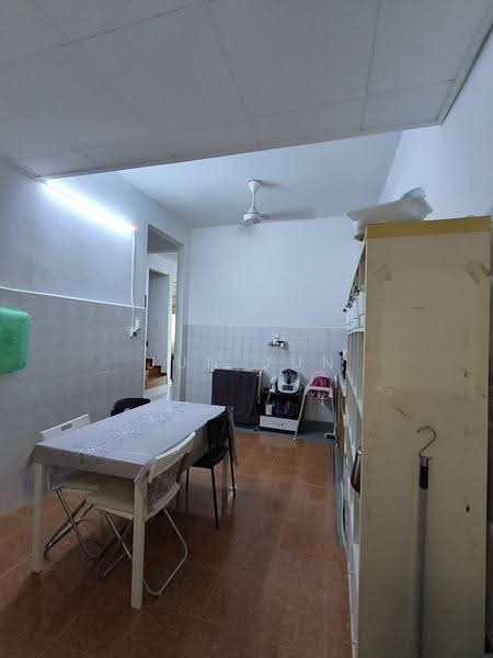 Semi-Detached House for Sale in Cheras (Selangor) - Jun Jun - Dining Room - PropertyGuru.com.my