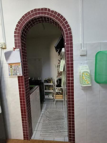 Semi-Detached House for Sale in Cheras (Selangor) - Jun Jun - Kitchen - PropertyGuru.com.my