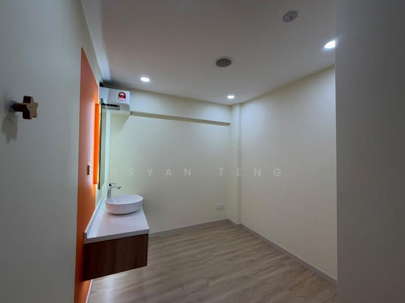 Shop for Rent in Bukit Mertajam (Penang) - Bryan Teng - Interior - PropertyGuru.com.my