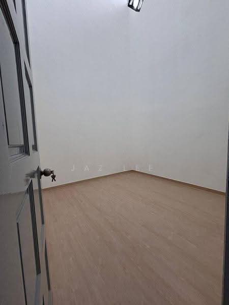 1-storey Terraced House for Sale in Taman Perling (Perling) - Jaz Lee - PropertyGuru.com.my