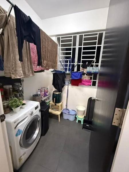 Service Residence for Sale at Setia Sky 88 - Louis Koh - Interior - PropertyGuru.com.my
