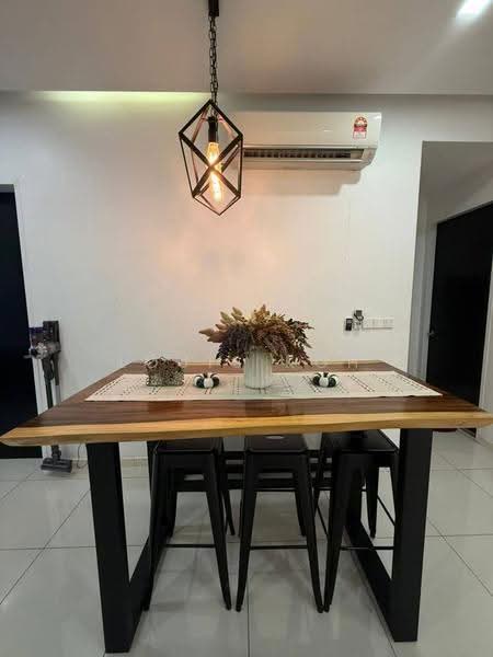 Service Residence for Sale at Setia Sky 88 - Louis Koh - Dining Room - PropertyGuru.com.my