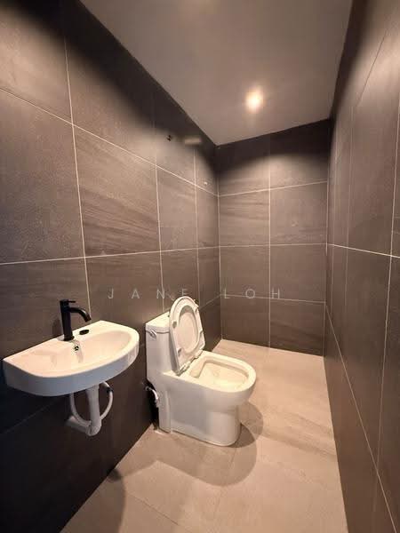 2-storey Terraced House for Sale in Mutiara Rini (Skudai) - Jane Loh - Bathroom - PropertyGuru.com.my