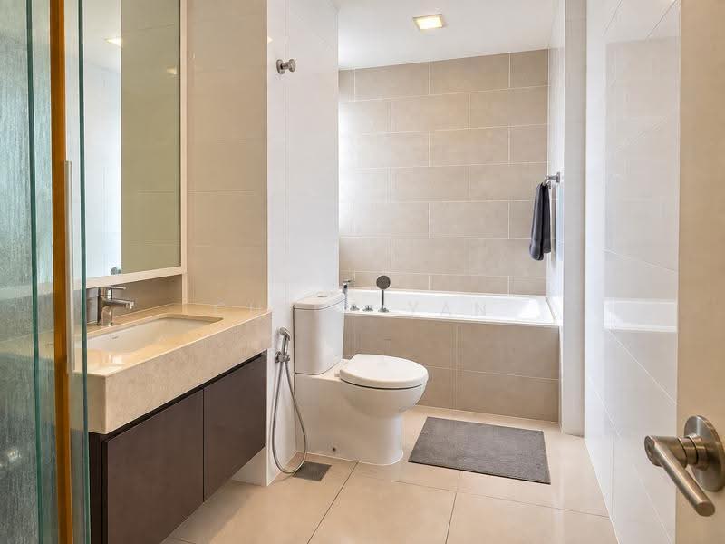 Kondominium untuk Disewa di Suasana Bangsar - Chloe Yan - Bathroom - PropertyGuru.com.my