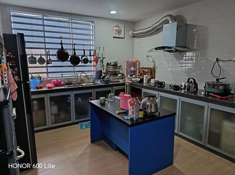 Rumah Teres 1-Tingkat untuk Dijual di Taman Senai Utama (Kulai) - Zack Chow - Kitchen - PropertyGuru.com.my