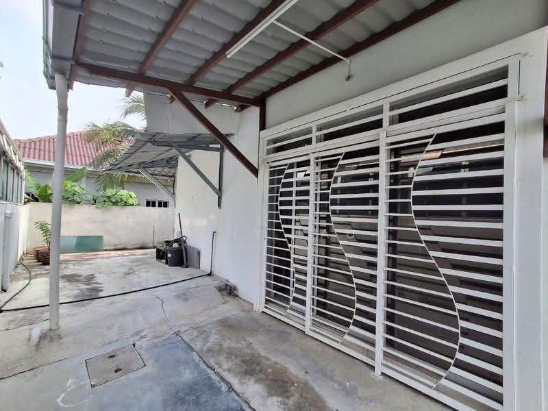 Rumah Berkembar untuk Dijual di Petaling Jaya (Selangor) - Tony Lau - Exterior - PropertyGuru.com.my