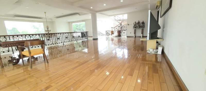 Bungalow House for Sale in Taman Stulang Laut (Johor Bahru) - Kinki Teow - Living Room - PropertyGuru.com.my