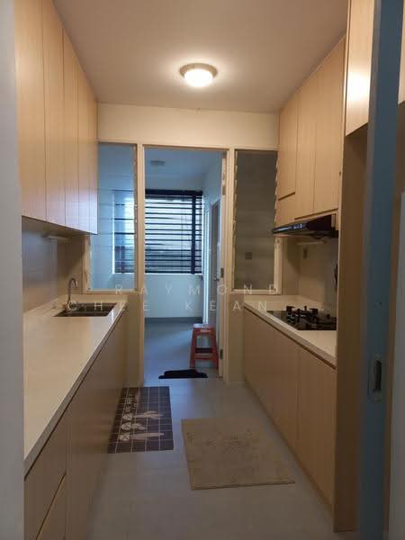 3-storey Terraced House for Sale in Bandar Putra Permai (Seri Kembangan) - Raymond Chee Kean Pang - PropertyGuru.com.my