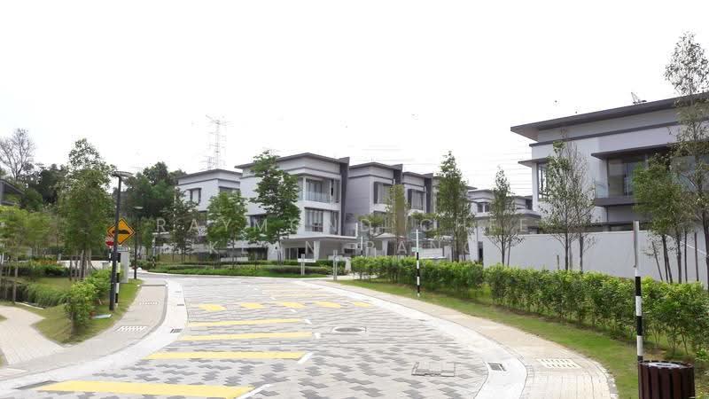 3-storey Terraced House for Sale in Bandar Putra Permai (Seri Kembangan) - Raymond Chee Kean Pang - PropertyGuru.com.my