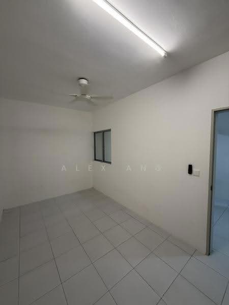 Kondominium untuk Disewa di Residensi Sateria - Alex Ang - PropertyGuru.com.my