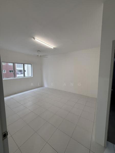 Kondominium untuk Disewa di Residensi Sateria - Alex Ang - PropertyGuru.com.my