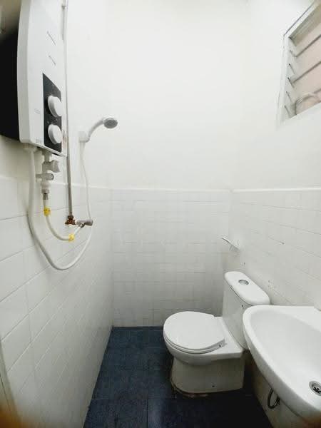 Terraced House for Rent in Taman Mengkibol (Kluang) - Lan Tai Chow - PropertyGuru.com.my