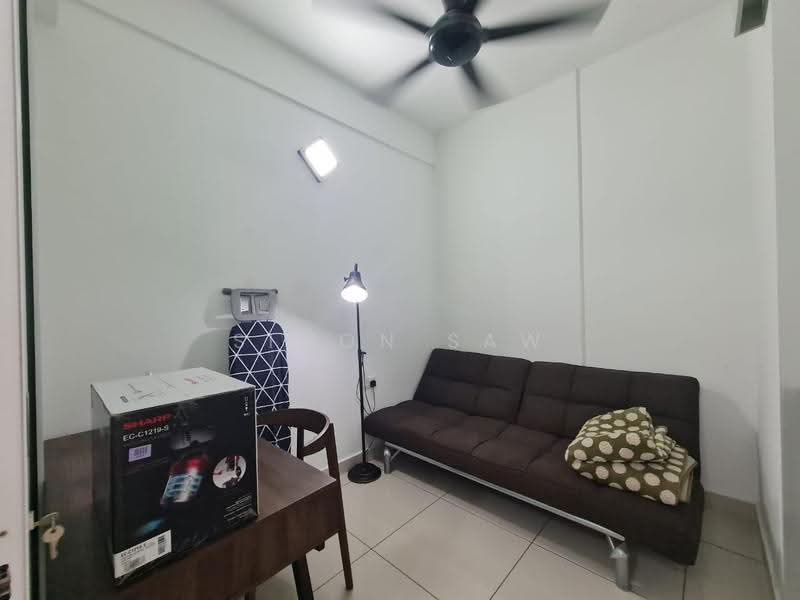 Kondominium untuk Dijual di Tropicana Bay Residences - Simon Saw - Living Room - PropertyGuru.com.my
