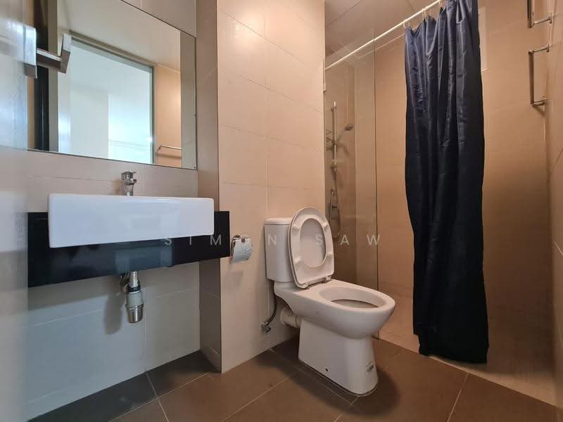 Kondominium untuk Dijual di Tropicana Bay Residences - Simon Saw - Bathroom - PropertyGuru.com.my
