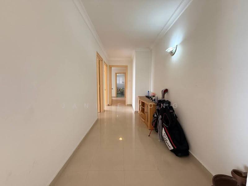 Condominium for Rent at The Straits View Condominium - Janice Yong - Corridor - PropertyGuru.com.my