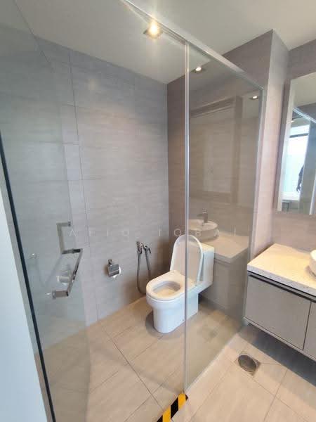 Service Residence for Rent at Expressionz Professional Suites - Afiq Iqbal - Bathroom - PropertyGuru.com.my