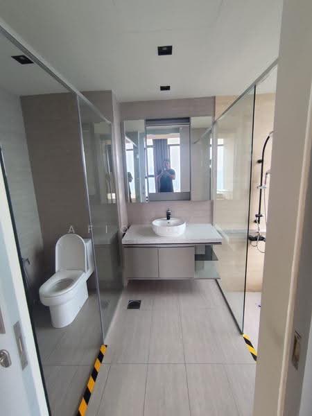Service Residence for Rent at Expressionz Professional Suites - Afiq Iqbal - Bathroom - PropertyGuru.com.my