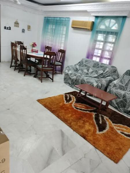 Link Bungalow for Rent in Bukit Indah (Ampang) - Santa Jothi - Dining Room - PropertyGuru.com.my