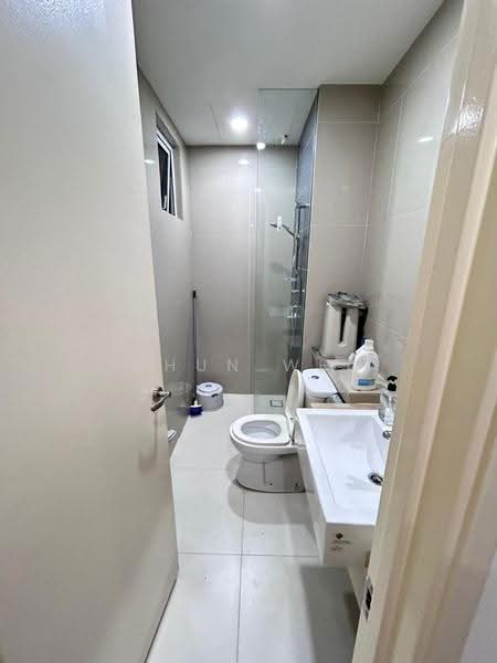 Kediaman Servis untuk Disewa di Desa Green - Chun Wei - Bathroom - PropertyGuru.com.my