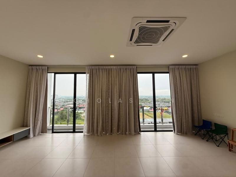 Kondominium untuk Dijual di Gala City Residences - Nicholas Tan - Living Room - PropertyGuru.com.my