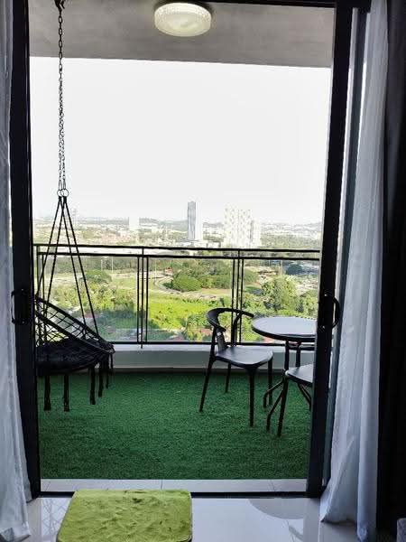 Kediaman Servis untuk Disewa di GEM Residences - TG Ong - Balcony - PropertyGuru.com.my