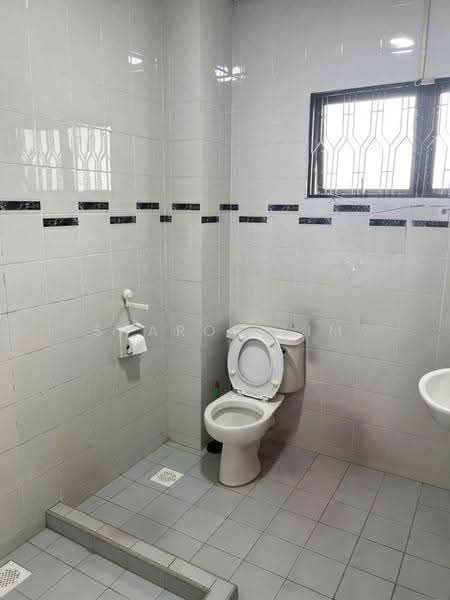 2-storey Terraced House for Sale in Bukit Bandaraya (Bangsar) - Sharon Lim - Bathroom - PropertyGuru.com.my