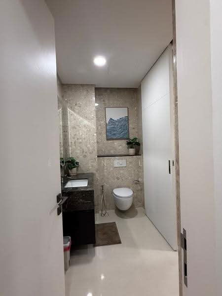 Kediaman Servis untuk Disewa di Pavilion Damansara Heights - Eugene Lai - Bathroom - PropertyGuru.com.my