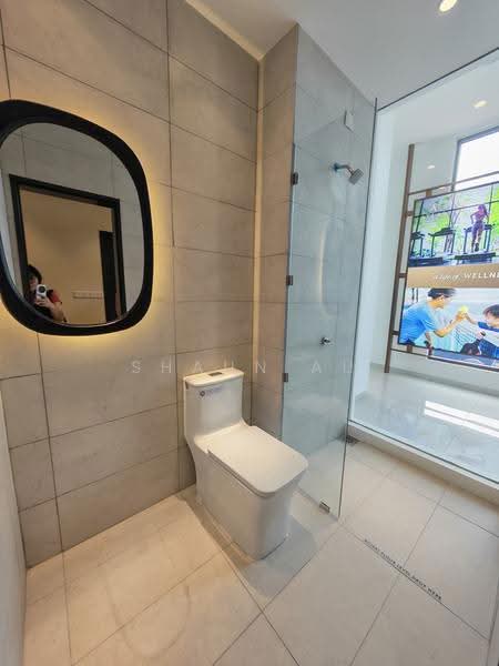 Kediaman Servis untuk Dijual di Twin Tower Residence - Shaun Au - Bathroom - PropertyGuru.com.my