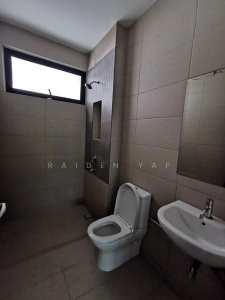 2-storey Terraced House for Sale in Taman Bukit Subang (Shah Alam) - Raiden Yap - Bathroom - PropertyGuru.com.my