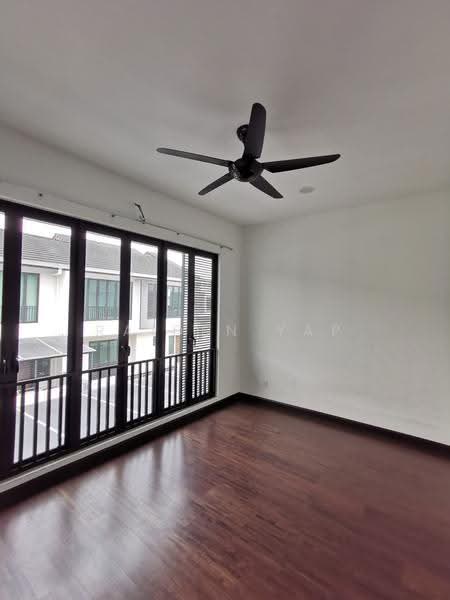 2-storey Terraced House for Sale in Taman Bukit Subang (Shah Alam) - Raiden Yap - Interior - PropertyGuru.com.my