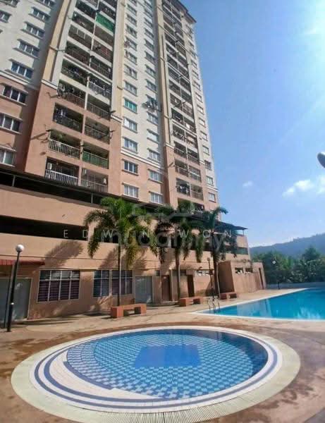 Pangsapuri untuk Dijual di Lakeview Apartments - Edwin Wong - Exterior - PropertyGuru.com.my