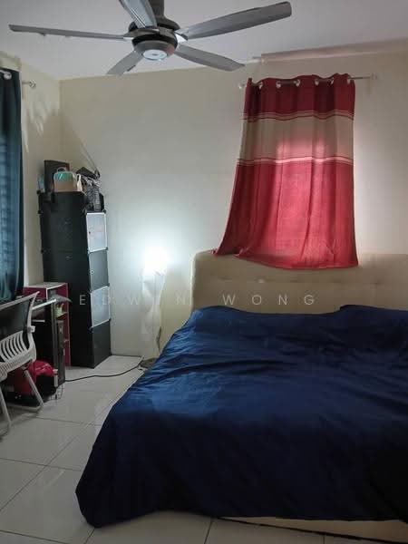 Pangsapuri untuk Dijual di Lakeview Apartments - Edwin Wong - Bedroom - PropertyGuru.com.my