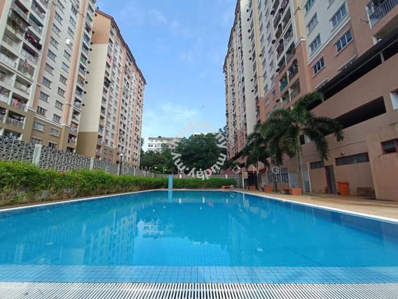 Pangsapuri untuk Dijual di Lakeview Apartments - Edwin Wong - Exterior - PropertyGuru.com.my