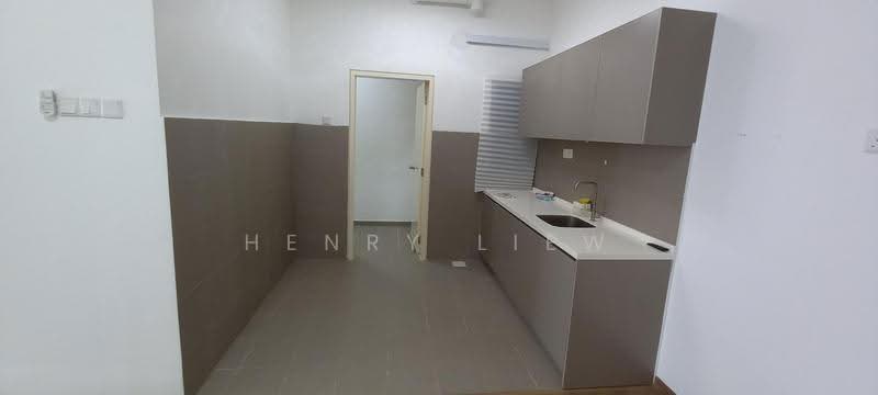Condominium for Sale at Lakefront Residence - Henry Liew - Kitchen - PropertyGuru.com.my