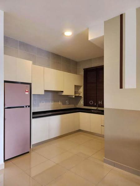 Kediaman Servis untuk Dijual di Twin Tower Residence - YL Koh - Kitchen - PropertyGuru.com.my