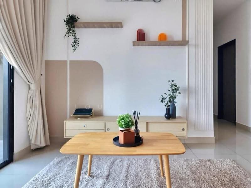 Kediaman Servis untuk Dijual di Twin Tower Residence - YL Koh - Living Room - PropertyGuru.com.my