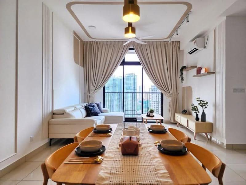 Kediaman Servis untuk Dijual di Twin Tower Residence - YL Koh - Living Room - PropertyGuru.com.my