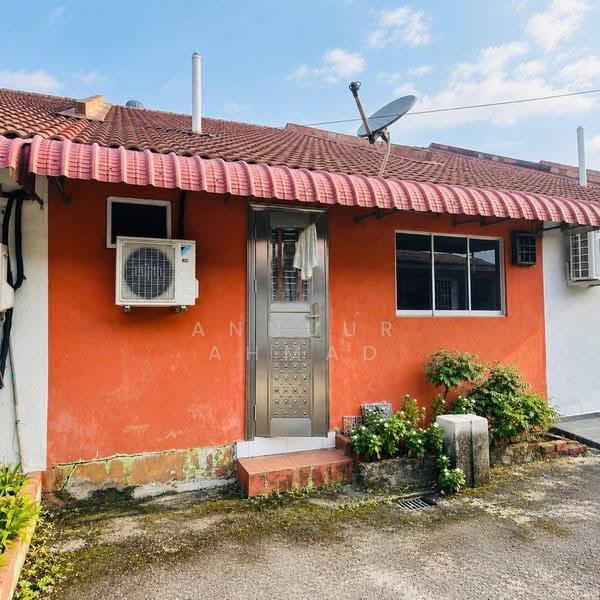 1-storey Terraced House for Sale in Kangkar Pulai (Skudai) - Annuur Ahmad - PropertyGuru.com.my