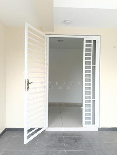 Semi-Detached House for Sale in Taman Nusa Idaman (Iskandar Puteri (Nusajaya)) - Jameson Choo - Entrance - PropertyGuru.com.my