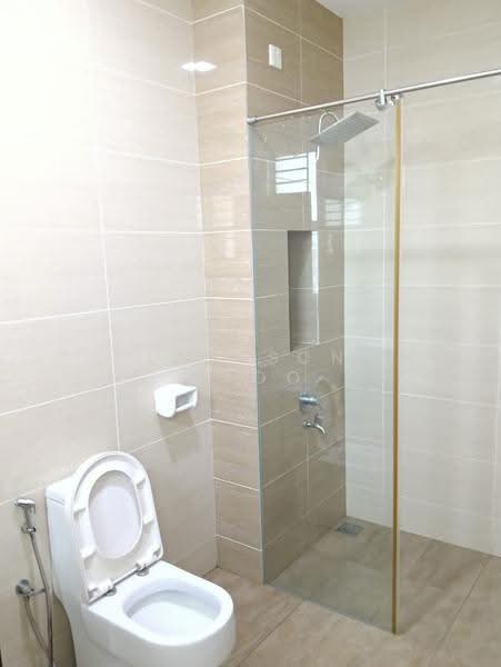 Semi-Detached House for Sale in Taman Nusa Idaman (Iskandar Puteri (Nusajaya)) - Jameson Choo - Bathroom - PropertyGuru.com.my
