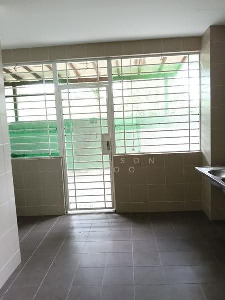 Semi-Detached House for Sale in Taman Nusa Idaman (Iskandar Puteri (Nusajaya)) - Jameson Choo - Kitchen - PropertyGuru.com.my