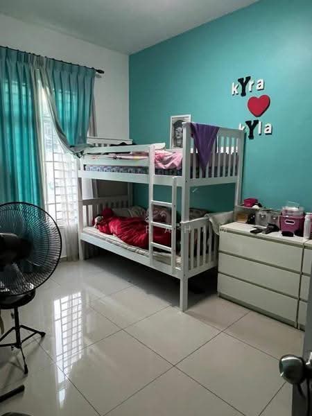 Rumah Teres 2-Tingkat untuk Dijual di Setia Tropika (Johor Bahru) - AIN RAHIM - Bedroom - PropertyGuru.com.my