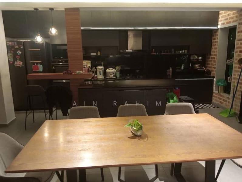 Rumah Teres 2-Tingkat untuk Dijual di Setia Tropika (Johor Bahru) - AIN RAHIM - Kitchen - PropertyGuru.com.my