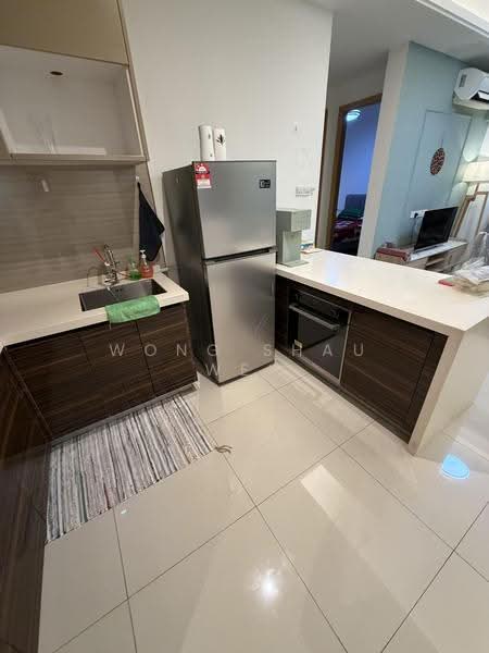 Kediaman Servis untuk Disewa di R&F Princess Cove Phase 1 - Wong Shau Wei - Kitchen - PropertyGuru.com.my